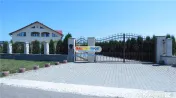 OPORTUNITATE DE INVESTITIE CASA P M, TEREN 10.000 MP. HUTANI 