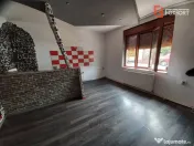 Casa individuala cu 4 camere - zona Crisan | 2 corpuri de cl