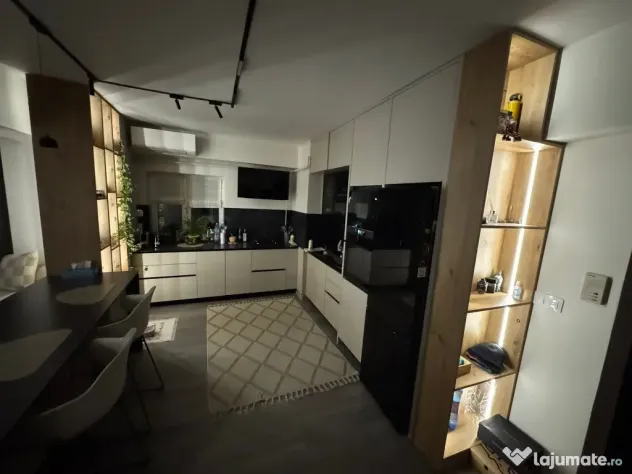 Apartament 4 camere bloc nou etaj 1