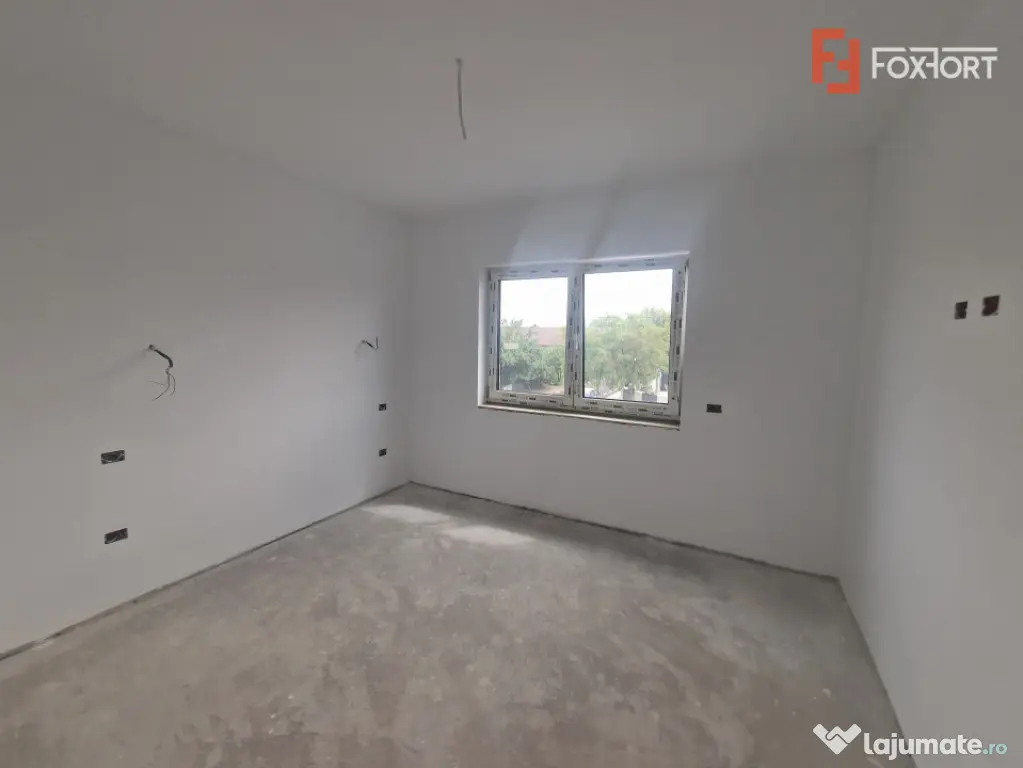 Duplex de vanzare cu 4 camere, cartier Europa, Mosnita Noua