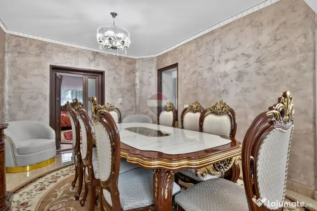 Casă complet renovată în zona ultracentrală | Pecica