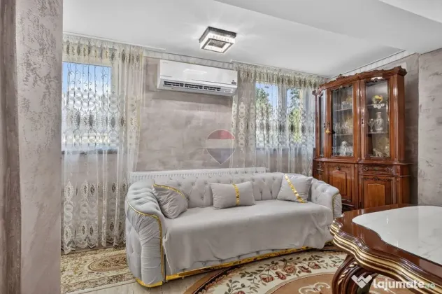Casă complet renovată în zona ultracentrală | Pecica