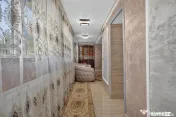 Casă complet renovată în zona ultracentrală | Pecica 