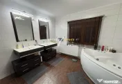 DUPLEX, proprietate exclusivista moderna functionala si cu s