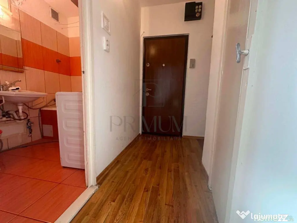 GIROCULUI - AP. 1 CAMERA - mobilat, utilat, etaj intermediar - Timisoara (Timis)