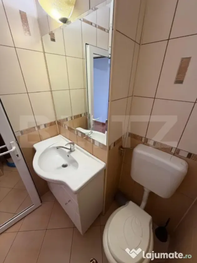 Apartament 3 camere, 2 bai, 2 balcoane, zona Decebal-Dacia