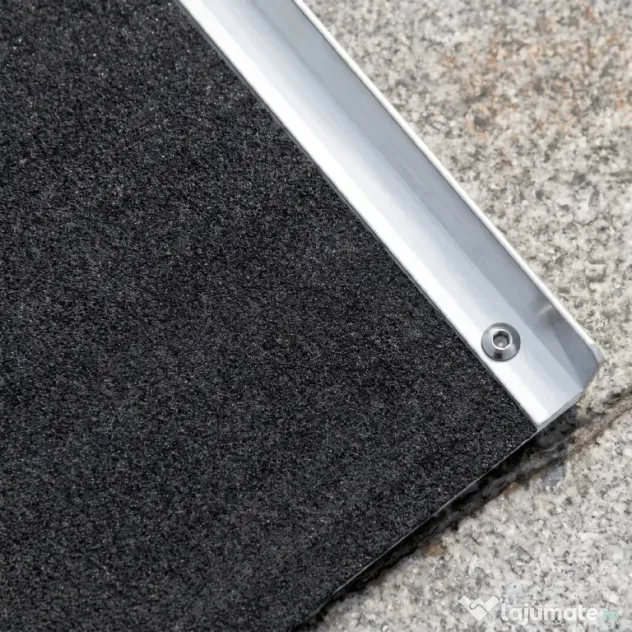 HOMCOM Rampă pliabilă pentru scaun cu rotile, din aluminiu, cu acoperire antiderapantă și margini, 122x73.5 cm, Negru | Aosom Romania