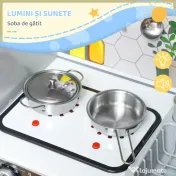 AIYAPLAY Set de Bucătărie de Jucărie din Lemn cu Aragaz cu Lumini și Sunete, Chiuvetă cu Circulație a Apei și Accesorii, Alb | Aosom Romania 