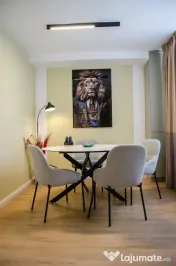 Inchiriez apartament 3 camere decomanda in Deva, I. Maniu in L-uri 