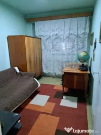 Vand apartament 4 camere str. Gheorghe Petrașcu 