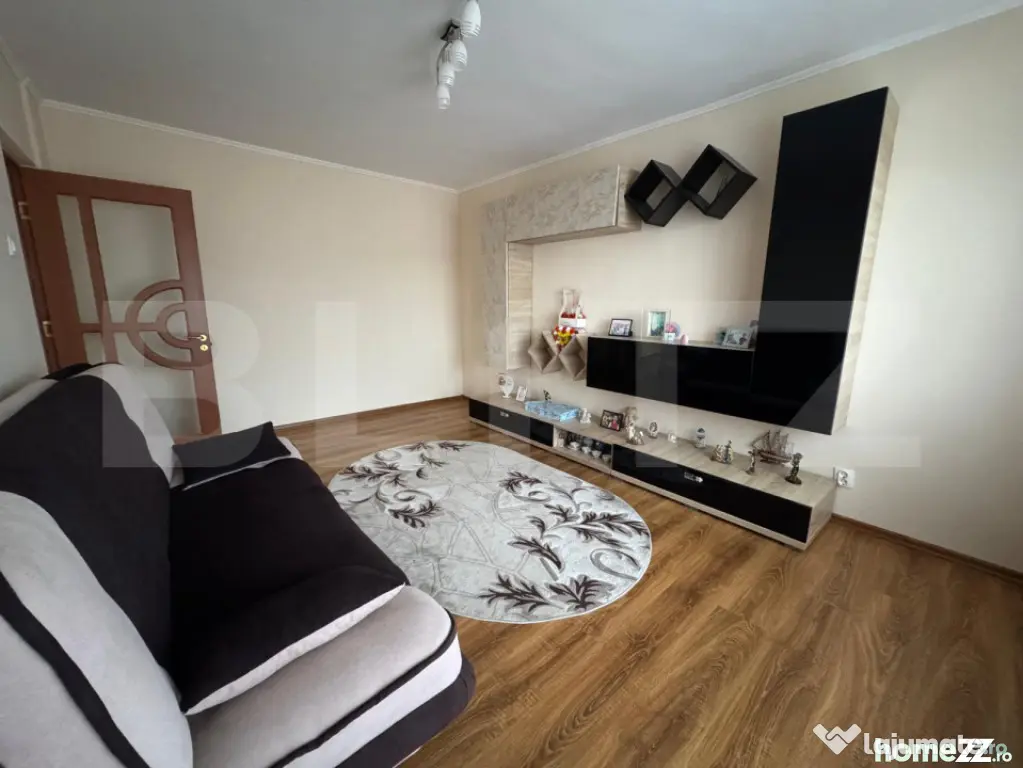 Apartament 2 camere, 52 mp, zona Micro 5 - Hunedoara - Hunedoara (Hunedoara)