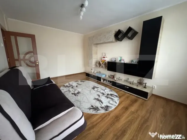 Apartament 2 camere, 52 mp, zona Micro 5 - Hunedoara - Hunedoara (Hunedoara)