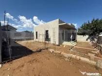 Casa parter, 65 mp utili, 220 mp teren, zona Damila