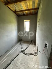 Casă P+M la roșu 188 mp și teren de 3.400 mp cu livadă i