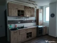 Apartament cu 2 camere demisol INALT 