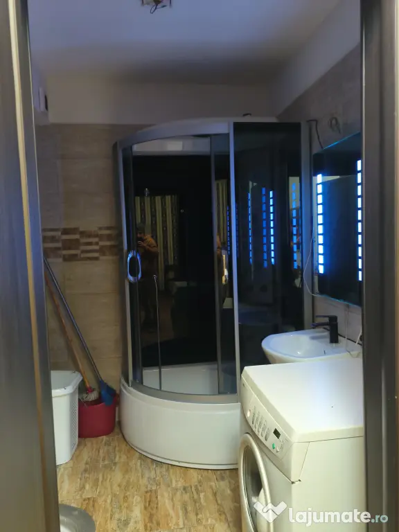 Apartament cu 2 camere demisol INALT