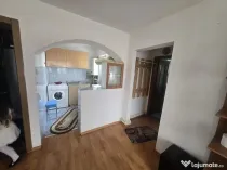 Apartament cu 3 camere in roman langa politie
