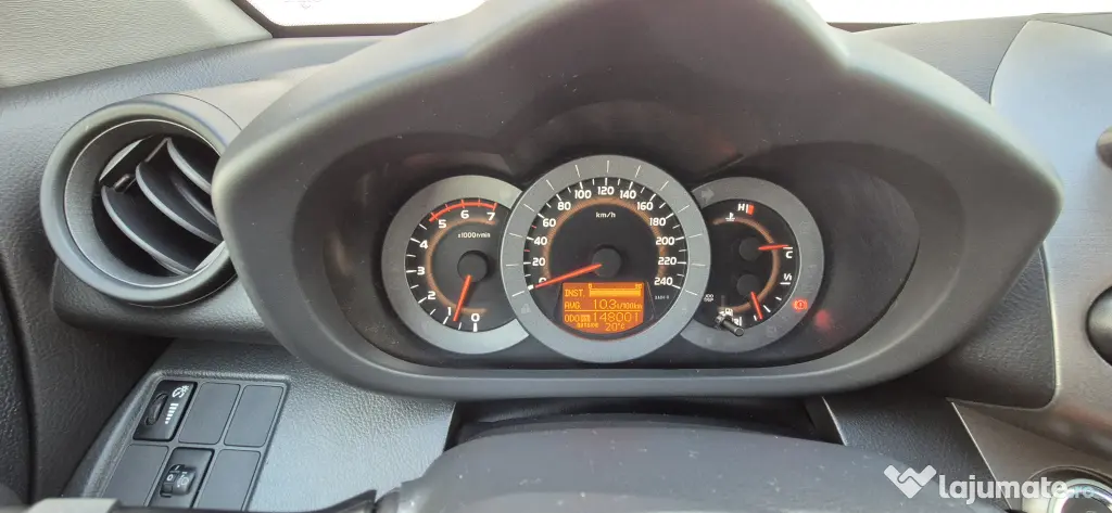 Toyota Rav4 2013 2.2 D-CAT 4x4