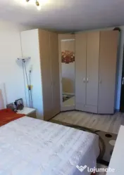 Apartament 3 camere | Parcare + Boxa | Zona Tractorul 