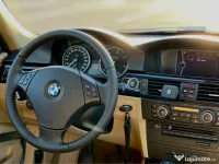 BMW E90 320d 