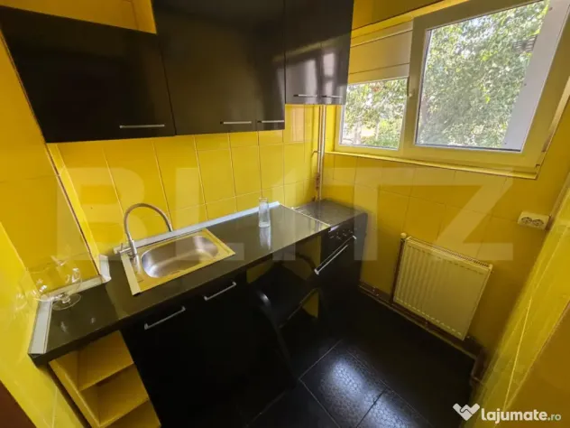 Garsonieră cochetă, etaj 2 | Centrală proprie | Balcon î