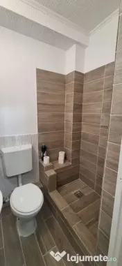 Spatiu comercial, ultra central, 2 incaperi, 35 mp! 