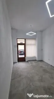 Spatiu comercial zona Centrală 