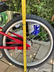 Bicicletă copii 20 inch, funcțională, ideală pentru 6–10 ani 