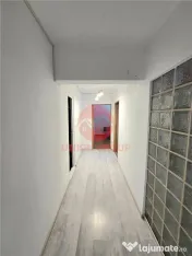 Apartament 2 Camere, Decomandat, Inel 2 