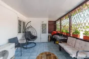Casa la pret de garsoniera | Zona Lunca Argesului – Sce... 