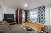 Casa la pret de garsoniera | Zona Lunca Argesului – Sce... 