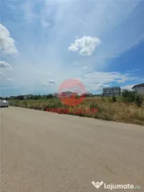 Teren Intravilan Lazu, 500mp, Pozitionare Excelenta Deschide