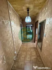 Apartament 2 camere, etaj intermediar 