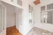 Casă interbelică ultracentrală | Bulevardul Republicii... 