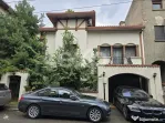 Vilă de închiriat cu 4 camere, 220 mp - zona Polonă