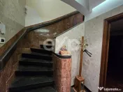 Vilă de închiriat cu 4 camere, 220 mp - zona Polonă 