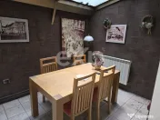 Vilă de închiriat cu 4 camere, 220 mp - zona Polonă 