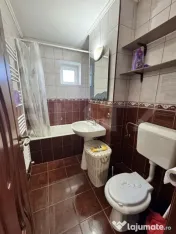 Apartament de vânzare – Zona Sfânta Vineri 