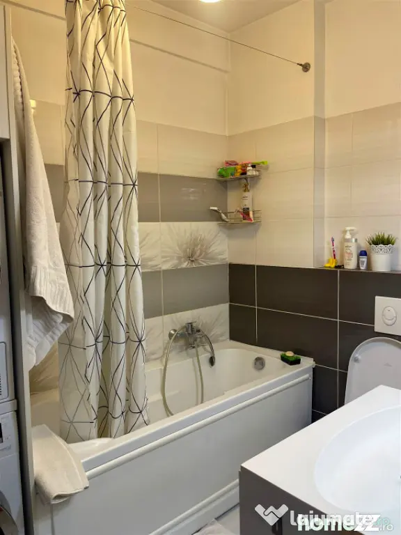 Apartament 3 camere, 80 mp, bloc nou - Craiova (Dolj)