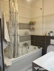 Apartament 3 camere, 80 mp, bloc nou 