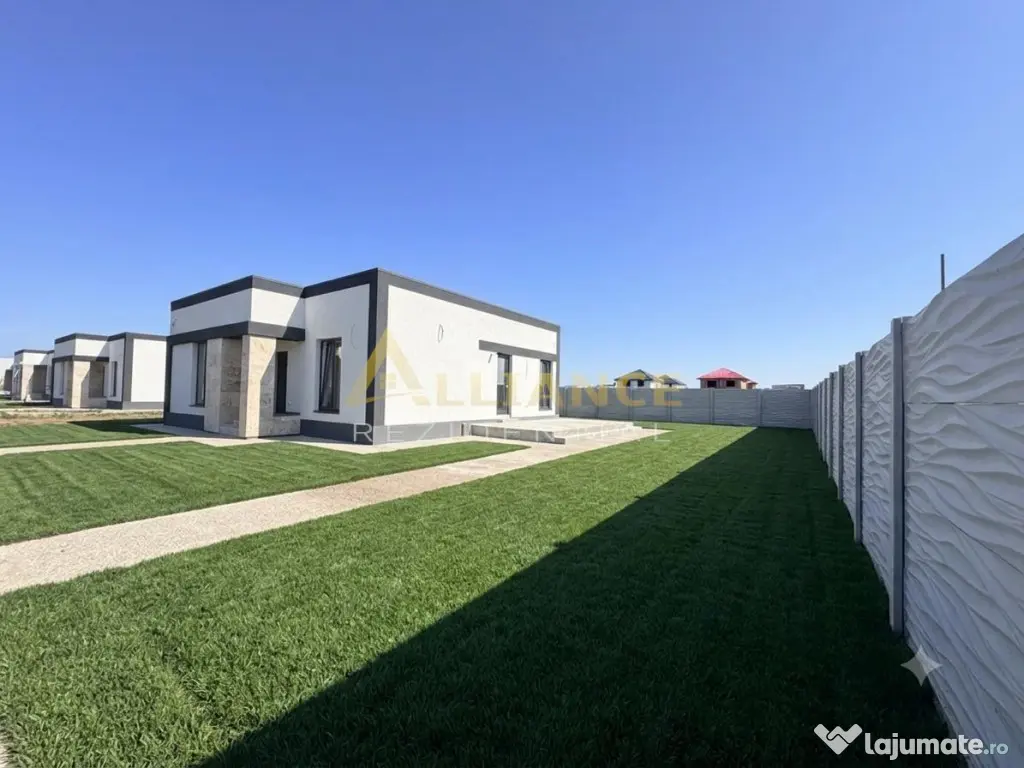 Casa individuala || srada asfaltata || teren 500 mp || stati