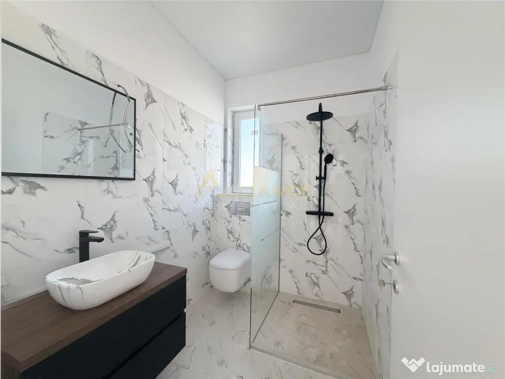 Casa individuala || srada asfaltata || teren 500 mp || stati