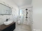 Casa individuala || srada asfaltata || teren 500 mp || stati