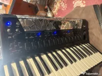 Acordeon Roland Fr8x de vanzare 