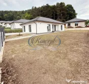 Casa noua cu 4 camere si 500 mp teren, in Popesti 