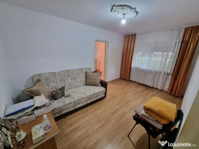 Apartament 2 camere zona Km 4-5
