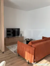 Apartament o camera, zona Terra 