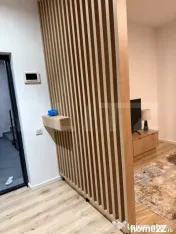 Apartament o camera, zona Terra 