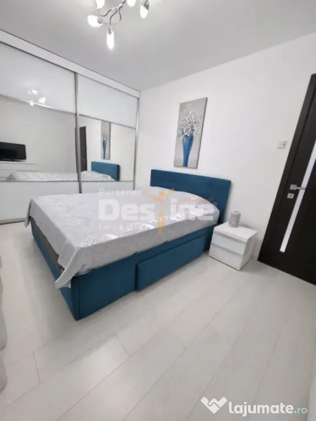 APARTAMENT 3 CAMERE SEMIDECOMANDAT MOBILAT