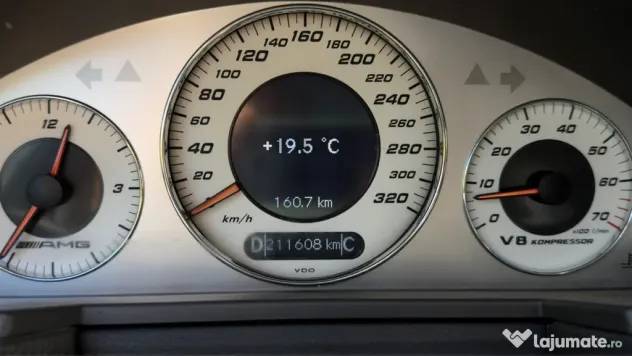 Mercedes E55 AMG 476 cai